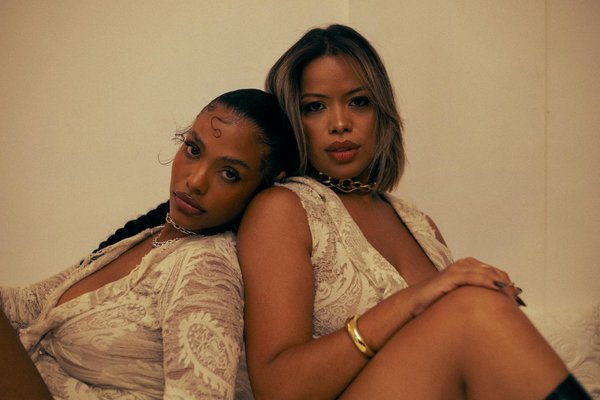 Mastering the Art of Mixing Polka Dot Blouses with Striped Pants: A Guide to Effortless Style Harmony